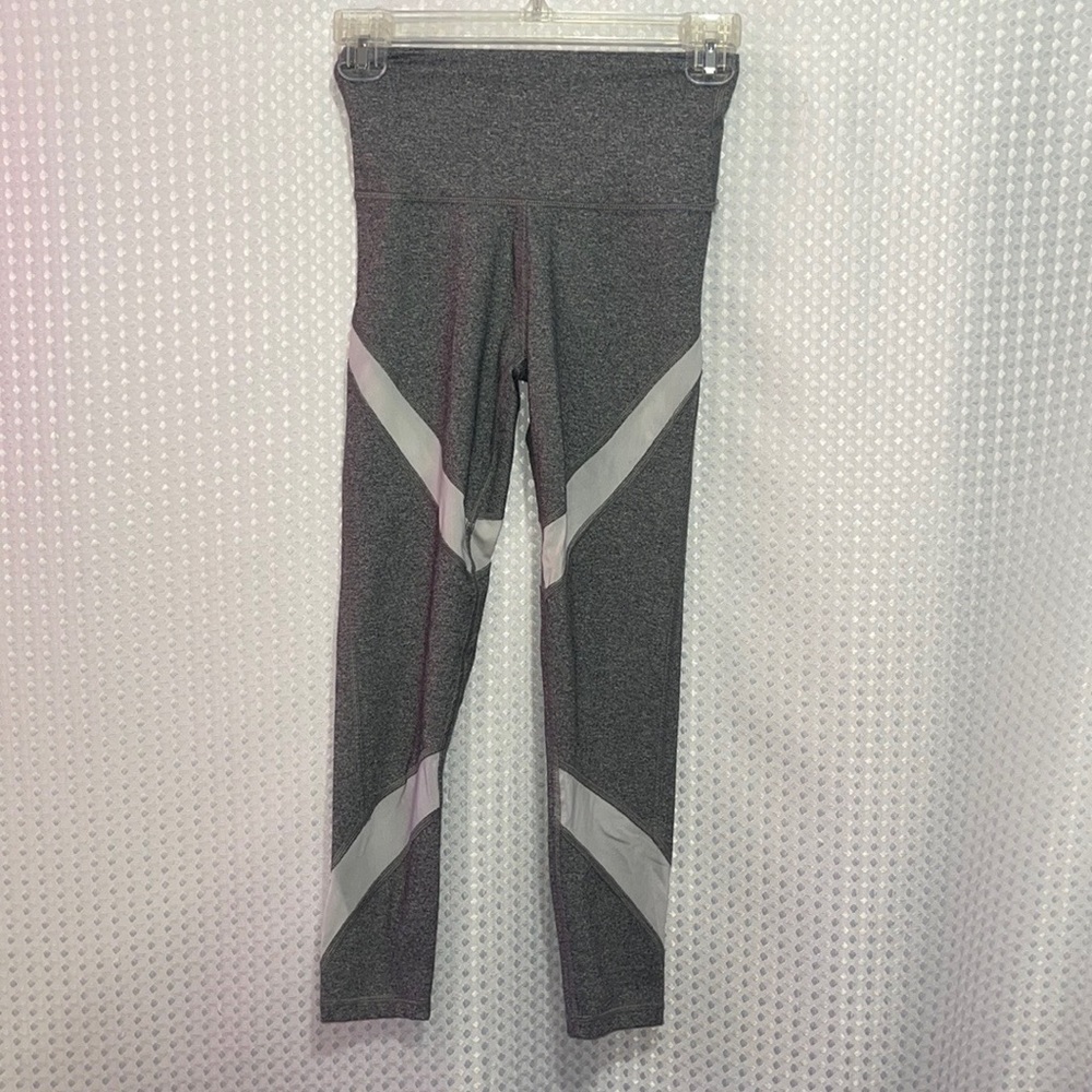 🙌🏼WOOHOO SOLD🙌🏼AERIE ‘Chill, Play, Move’ Gray Leggings W/White Mesh Size XS - Picture 3 of 6